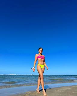 Emily Araujo feet photo 6