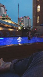 Emily Armstrong feet photo thumbnail