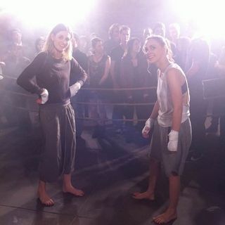 Emily Armstrong feet photo thumbnail