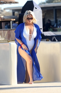 Emily Atack feet photo thumbnail