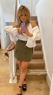 Emily Atack feet photo thumbnail