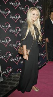 Emily Atack feet photo thumbnail
