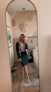 Emily Austin feet photo 15