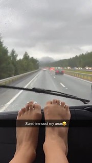 Emily Black feet photo thumbnail