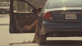 Emily Blunt feet photo thumbnail