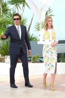 Emily Blunt feet photo thumbnail