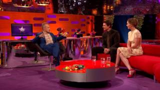 Emily Blunt feet photo thumbnail