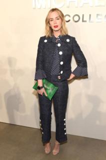 Emily Blunt feet photo thumbnail