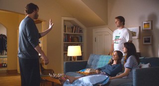 Emily Blunt feet photo thumbnail