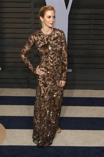 Emily Blunt feet photo thumbnail