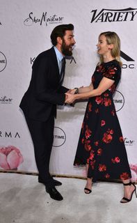 Emily Blunt feet photo thumbnail