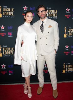 Emily Blunt feet photo 7