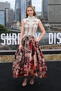 Emily Blunt feet photo 2