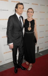 Emily Blunt feet photo thumbnail