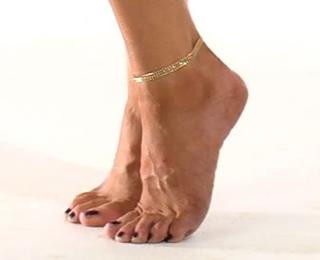 Emily Booth feet photo 4
