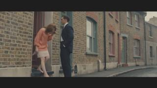 Emily Browning feet photo thumbnail