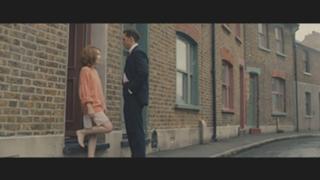 Emily Browning feet photo thumbnail