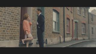 Emily Browning feet photo thumbnail