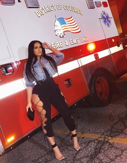 Emily Bustamante feet photo 11