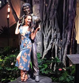 Emily Calandrelli feet photo 2