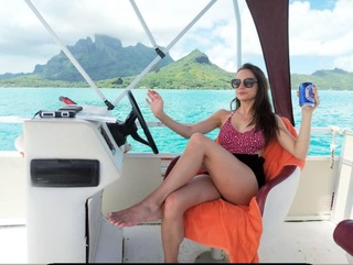 Emily Calandrelli feet photo 10