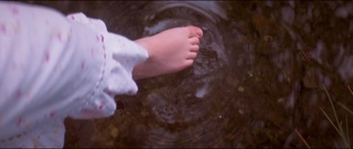 Emily Carey feet photo 16