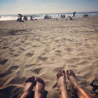 Emily Chang feet photo 3