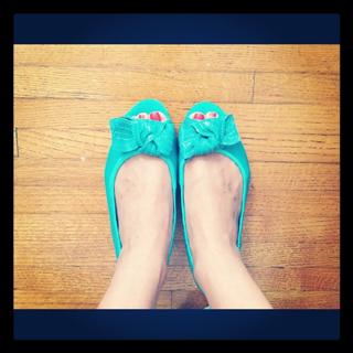 Emily Chang feet photo 19