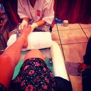 Emily Coutts feet photo 8