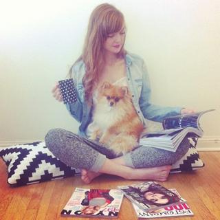 Emily Coutts feet photo 5