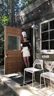 Emily Coutts feet photo 14