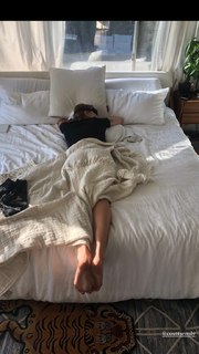 Emily Coutts feet photo 9