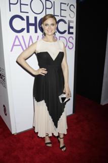 Emily Deschanel feet photo thumbnail