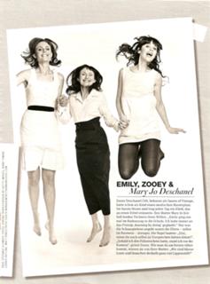 Emily Deschanel feet photo thumbnail