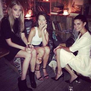 Emily DiDonato feet photo thumbnail