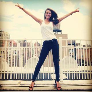 Emily DiDonato feet photo thumbnail