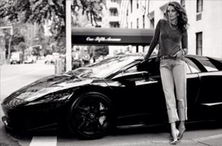 Emily DiDonato feet photo thumbnail