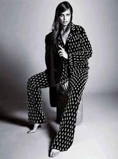 Emily DiDonato feet photo thumbnail