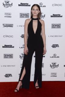 Emily DiDonato feet photo thumbnail