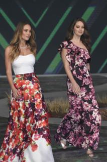 Emily DiDonato feet photo thumbnail