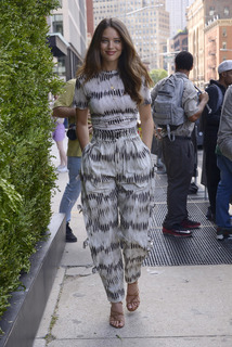 Emily DiDonato feet photo thumbnail