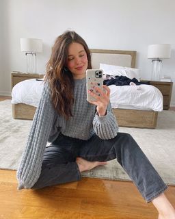 Emily DiDonato feet photo thumbnail