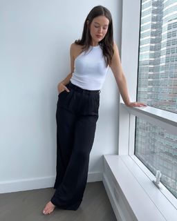 Emily DiDonato feet photo thumbnail