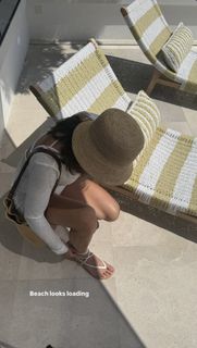 Emily DiDonato feet photo thumbnail