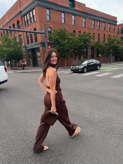 Emily DiDonato feet photo thumbnail