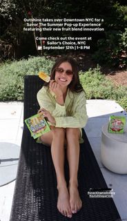 Emily DiDonato feet photo thumbnail