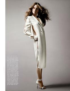 Emily DiDonato feet photo thumbnail