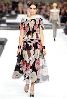 Emily DiDonato feet photo thumbnail