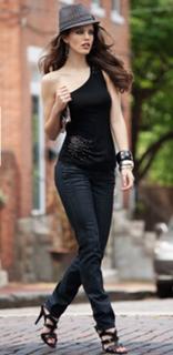 Emily DiDonato feet photo thumbnail