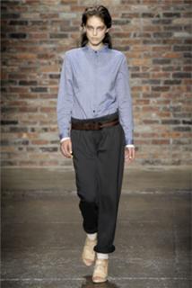 Emily DiDonato feet photo thumbnail